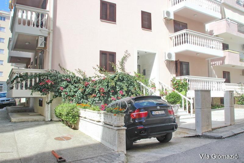 Apartament Glomazic Budva